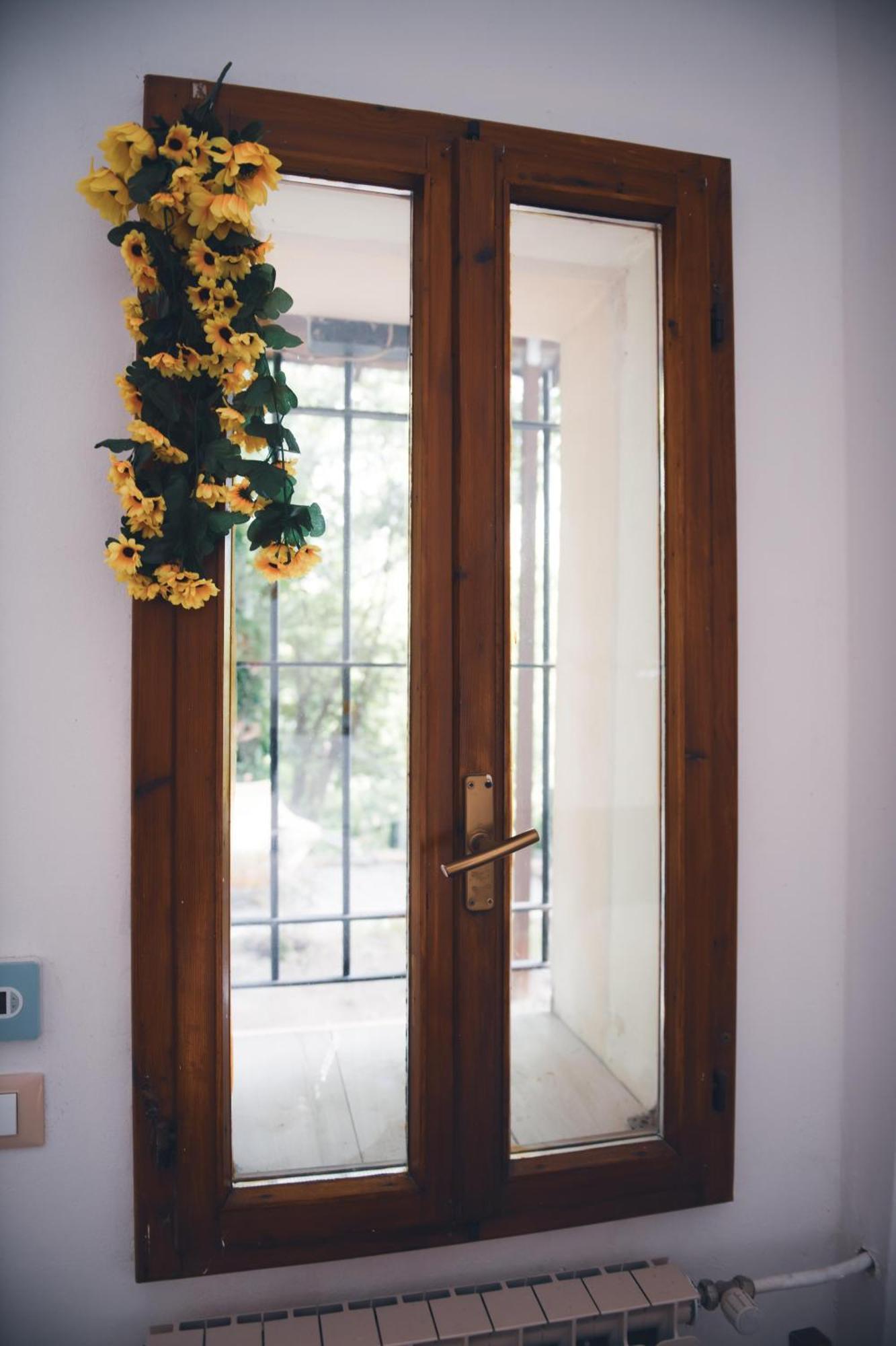 Home Peterpan, B&B Direttamente Sulla Piazza Casal Fiumanese Εξωτερικό φωτογραφία
